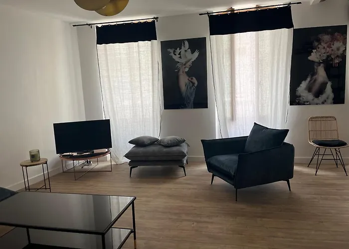 Bel Appartement En Plein Coeur De Carpentras